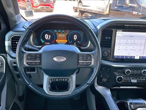 Used 2022 Ford F150 Limited image 4