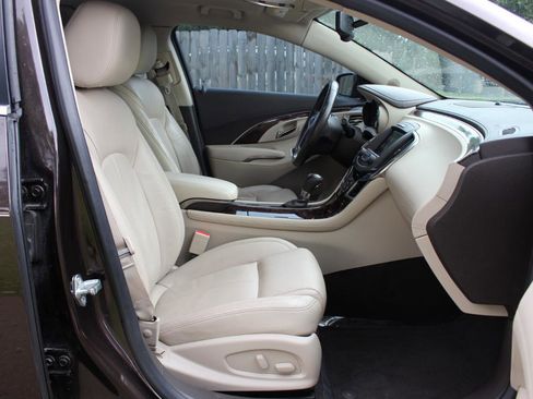 Used 2015 Buick LaCrosse Leather FWD image 38