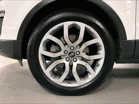 Used 2017 Land Rover Range Rover Evoque SE Premium AWD/4WD image 8