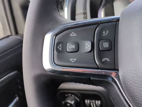 New 2026 RAM 2500 Laramie AWD/4WD image 23