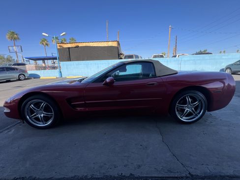 Used 2002 Chevrolet Corvette Convertible w/ Preferred Equipment Group2 image 6