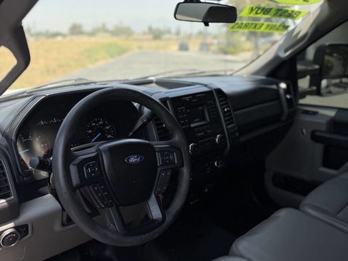 Used 2018 Ford F350 XL w/ Power Equipment Group image 9