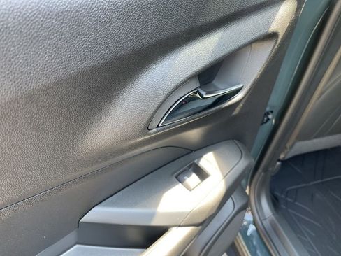 New 2026 Chevrolet Trax LT w/ Driver Confidence Package FWD image 43