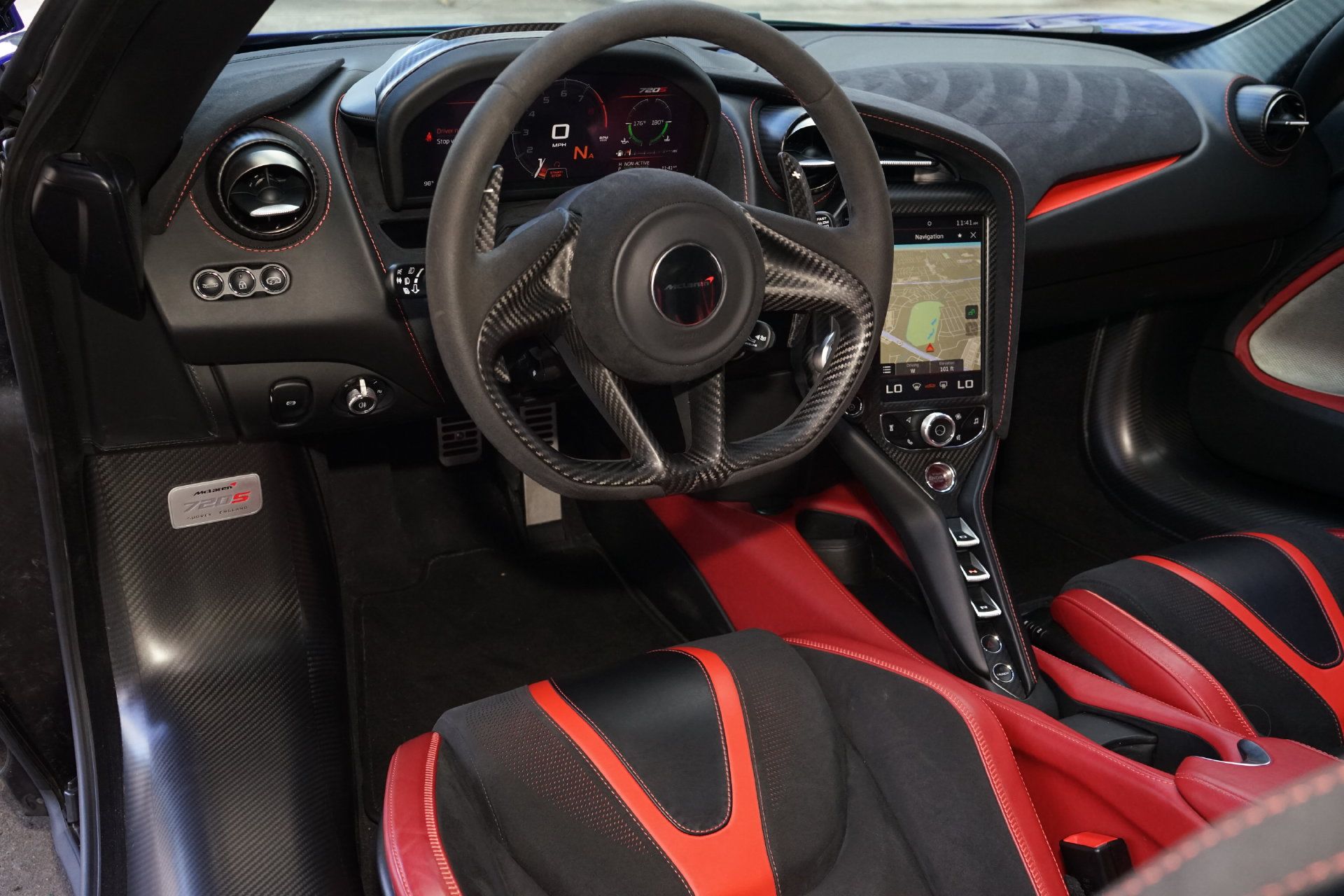 Used 2018 McLaren 720S Performance RWD image 21
