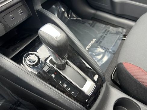 New 2025 Nissan Versa SR image 16