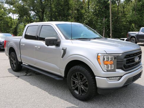 Used 2022 Ford F150 XLT w/ Equipment Group 302A High AWD/4WD image 10