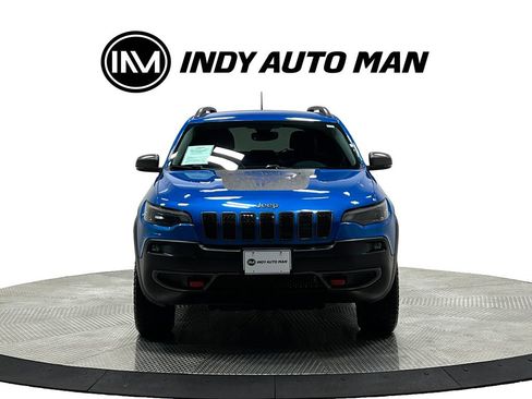 Used 2019 Jeep Cherokee Trailhawk AWD/4WD image 10