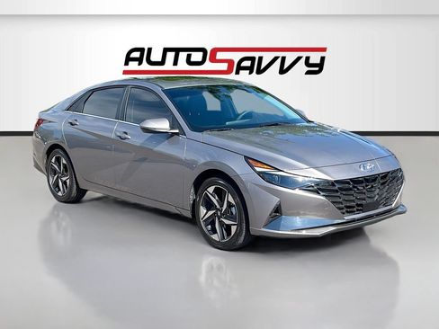Used 2023 Hyundai Elantra Limited FWD image 1