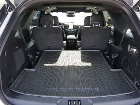 Used 2020 Ford Explorer ST w/ ST Street Pack AWD/4WD image 11
