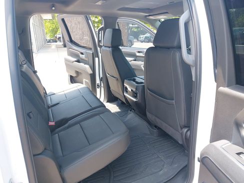 Used 2025 GMC Sierra 1500 Elevation w/ Elevation Premium Package AWD/4WD image 11