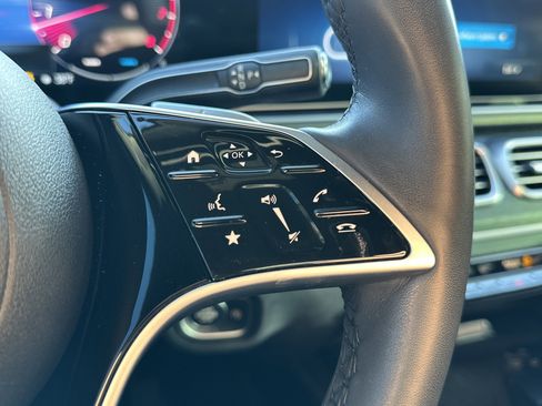 Used 2024 Mercedes-Benz GLE 350 4MATIC image 19