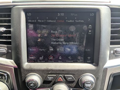 Used 2019 RAM 1500 Big Horn w/ Rambox Value Package image 25