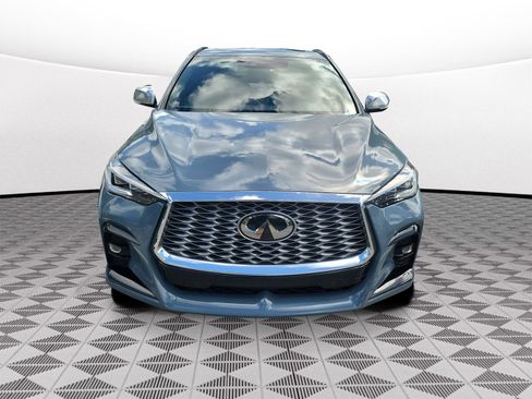 Used 2023 INFINITI QX55 Essential w/ Accent Package image 2