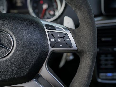 Used 2018 Mercedes-Benz G 550 Squared image 29