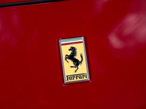Used 2010 Ferrari California RWD image 12