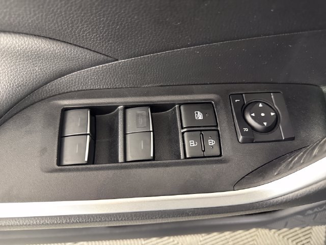 Used 2023 Toyota RAV4 XLE Premium AWD/4WD image 27