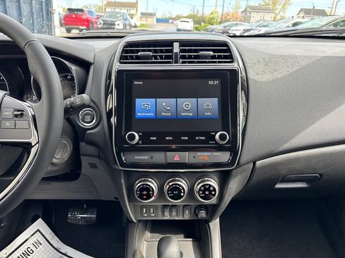 Used 2024 Mitsubishi Outlander Sport SE AWD/4WD image 23