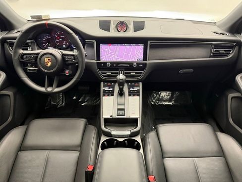 Used 2022 Porsche Macan GTS image 27