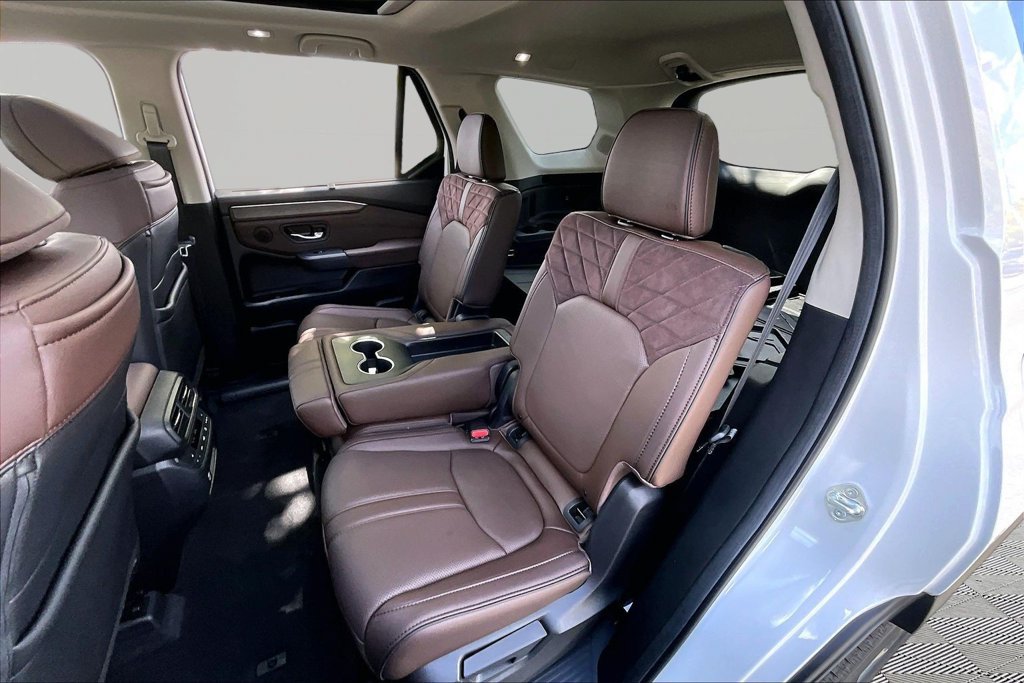 Certified 2026 Honda Pilot Elite image 16