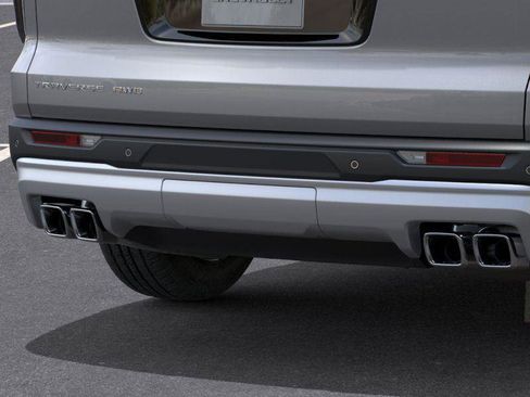 New 2026 Chevrolet Traverse LT w/ Driver Confidence Package image 40