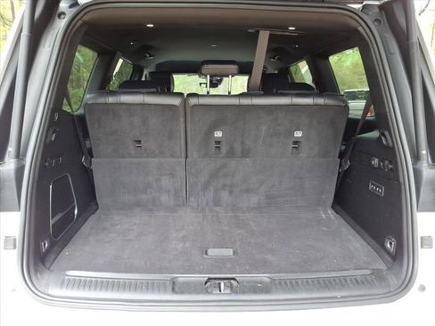 Used 2024 Jeep Wagoneer Series III image 30