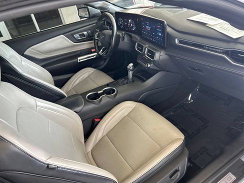 Used 2024 Ford Mustang Premium RWD image 30