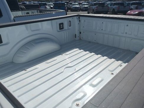 Used 2024 Ford F250 Lariat w/ Chrome Package image 19
