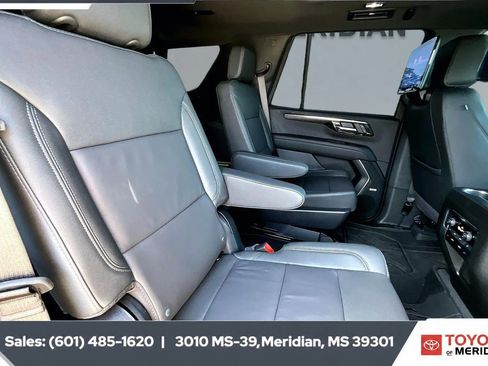 Used 2026 Chevrolet Tahoe Z71 w/ Z71 Off-Road Package AWD/4WD image 20