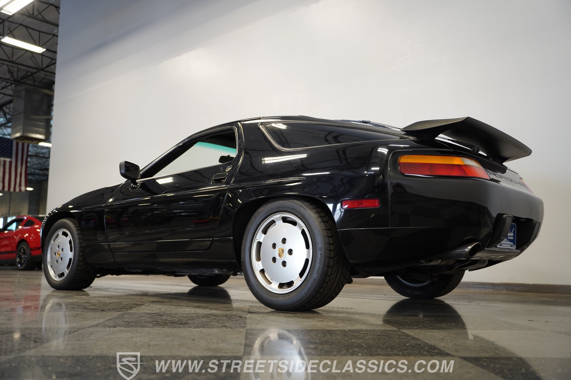 Used 1988 Porsche 928 S4 RWD image 28