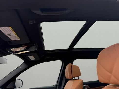 New 2026 BMW X5 xDrive40i w/ M Sport Package image 21