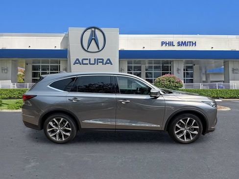 Used 2024 Acura MDX FWD w/ Technology Package image 4