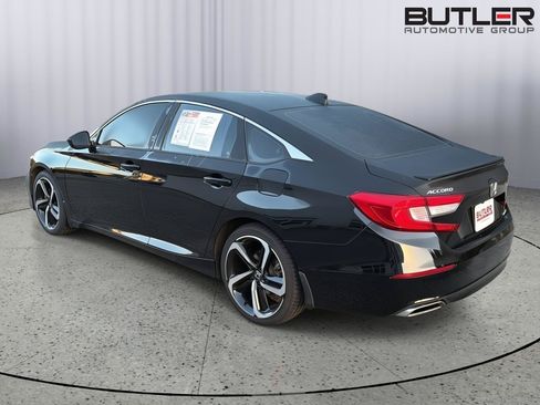 Used 2022 Honda Accord Sport image 4