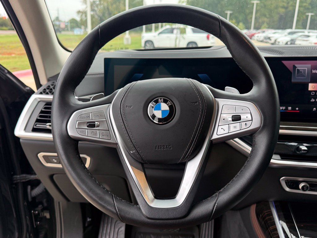 Used 2025 BMW X7 xDrive40i w/ Premium Package AWD/4WD image 18