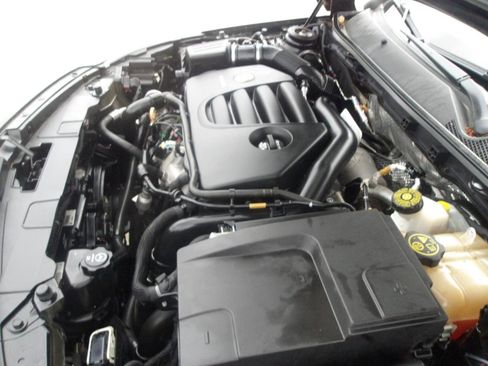 Used 2013 Buick Regal Premium image 28