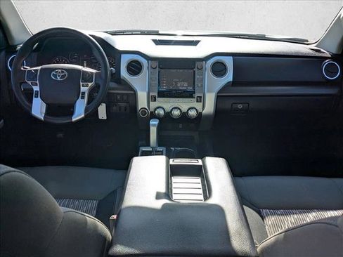 Used 2018 Toyota Tundra SR5 image 16