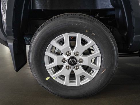 New 2026 Toyota Tacoma SR5 RWD image 9