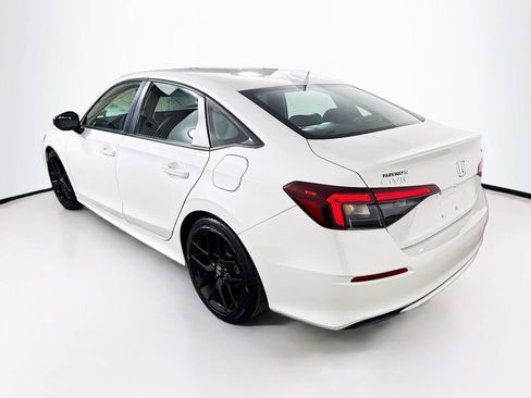 Used 2025 Honda Civic Sport image 6