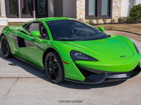 Used 2018 McLaren 570S Spider image 21