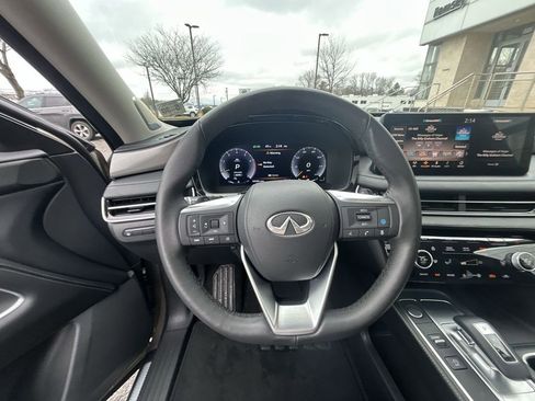 Certified 2025 INFINITI QX60 Luxe image 18