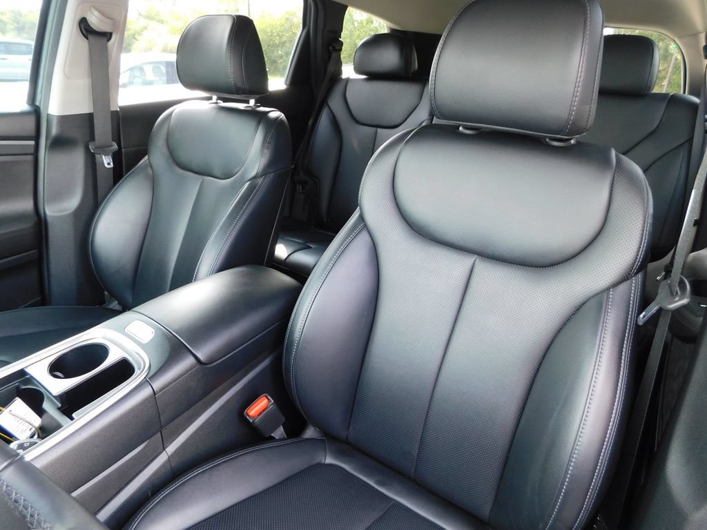 Used 2023 Hyundai Santa Fe XRT FWD image 16