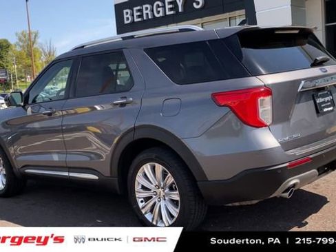 Used 2021 Ford Explorer Limited w/ Equipment Group 301A AWD/4WD image 7