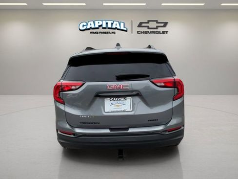 Used 2020 GMC Terrain SLT w/ Preferred Package image 4