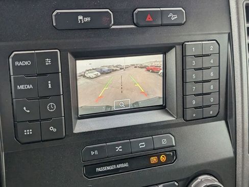 Used 2021 Ford F250 XL w/ Power Equipment Group image 3