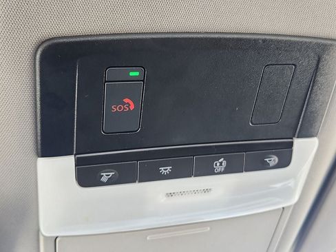 Used 2025 Nissan Altima 2.5 SV FWD image 22