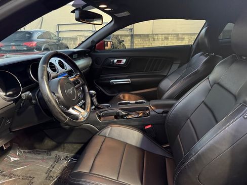 Used 2018 Ford Mustang GT Premium RWD image 25