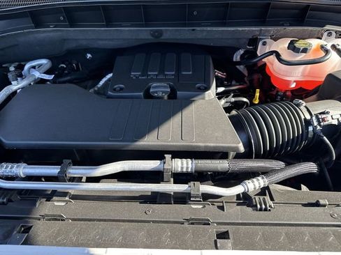 New 2026 GMC Sierra 1500 SLE image 25