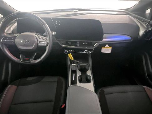 Used 2024 Chevrolet Equinox EV RS image 7