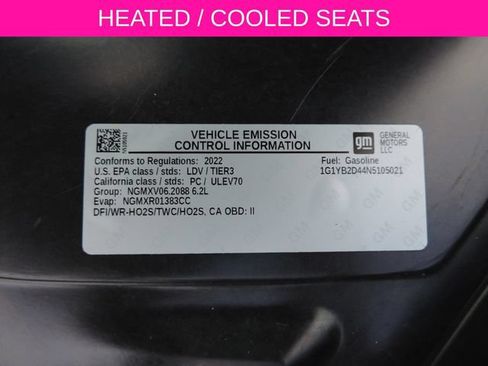 Used 2022 Chevrolet Corvette Stingray Preferred Cpe w/ Z51 Performance Package RWD image 17