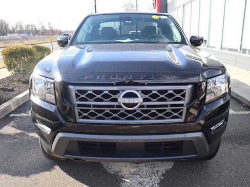 Certified 2024 Nissan Frontier SV w/ SV Convenience Package image 5