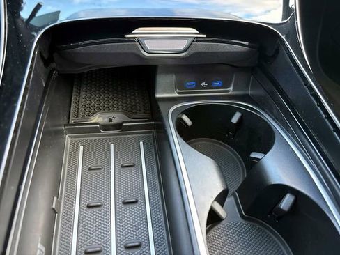 Used 2024 Mercedes-Benz S 580 4MATIC Sedan image 31